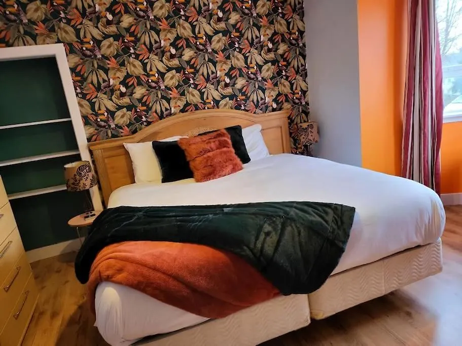 4 Bedroom Apts At Sensational Stay Serviced Accommodation Aberdeen- Powis Crescent Apartment Aberdeen