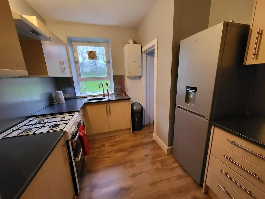 Apartment 4 Bedroom Apts At Sensational Stay Serviced Accommodation Aberdeen- Powis Crescent United Kingdom